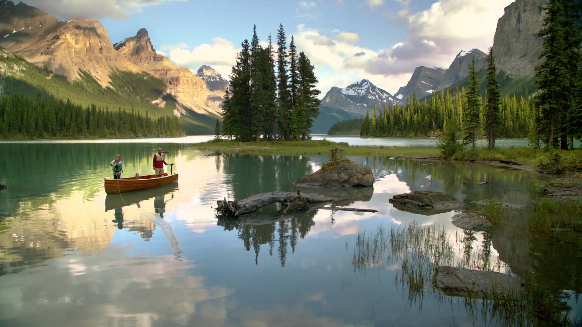 Maligne Lake, Spas of Alberta, Healthy Living + Travel