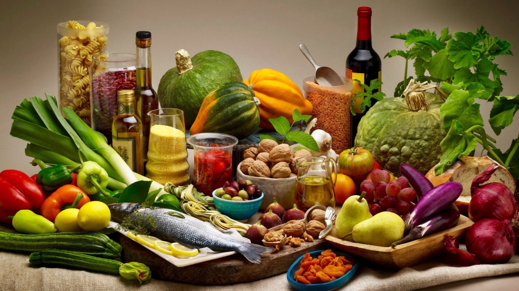Mediterranean Diet, Healthy Living + Travel