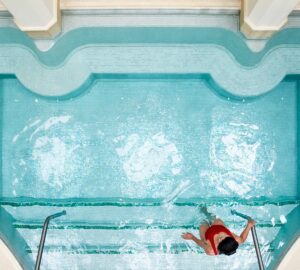 Mineral Pool Woman, The Spa At The Maybourne Beverly Hills, Healthy Living + Travel