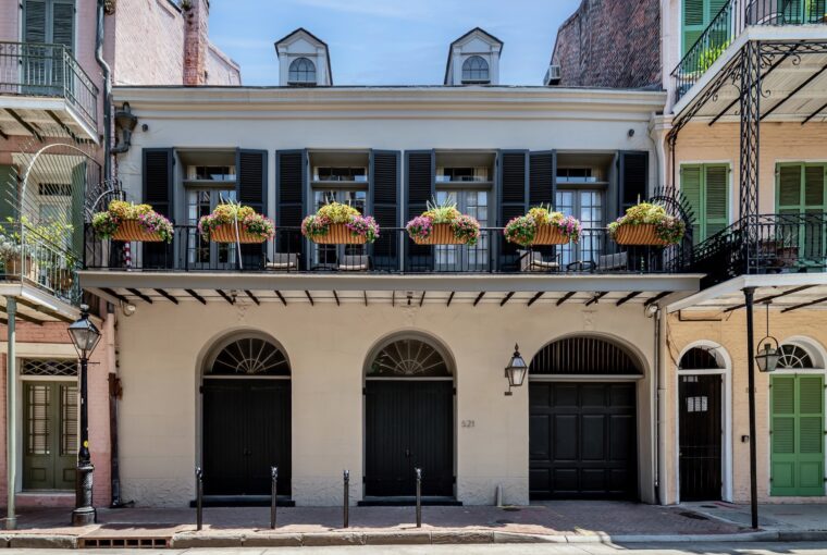 Historic New Orleans Home Once Owned by Brad & Angelina Up For Sale, Healthy Living + Travel